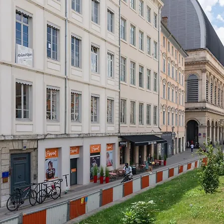 Le Central Rhone Vue Exceptionnelle 2 Personnes Lyon